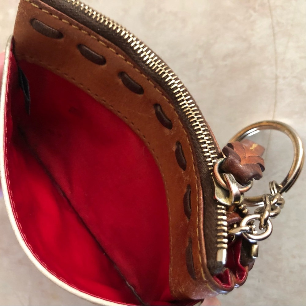 Dooney and Bourke coin pouch key chain ring wallet ☀️🌵 FIRM PRICE - Picture 6 of 6